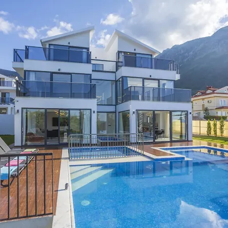 Kanada Ovacik Villa *