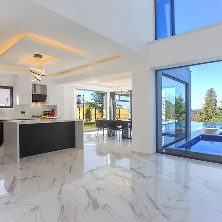 Kanada Ovacik Villa *